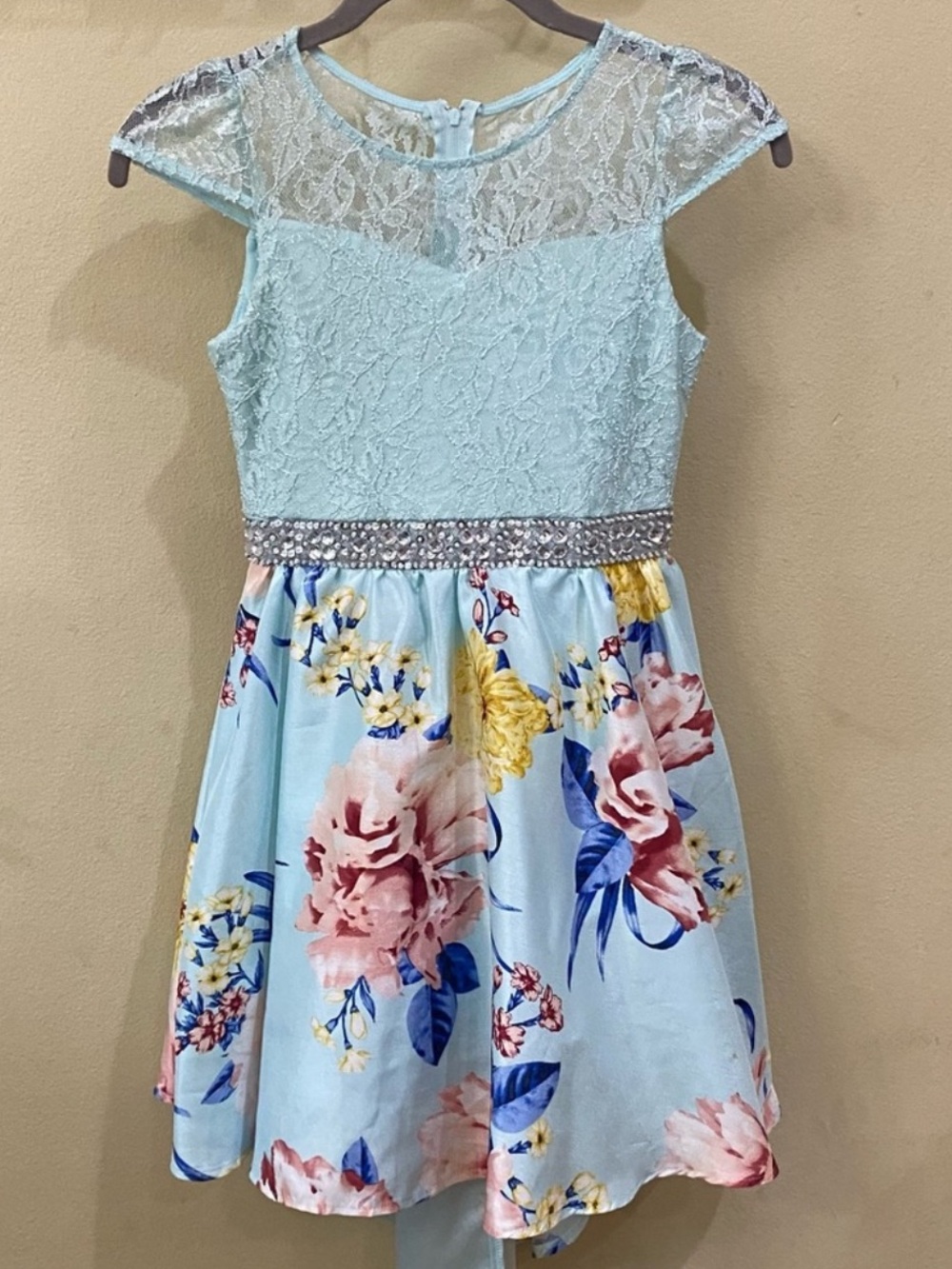 Girls tween Diva Light Blue Lace & Floral Party Dress